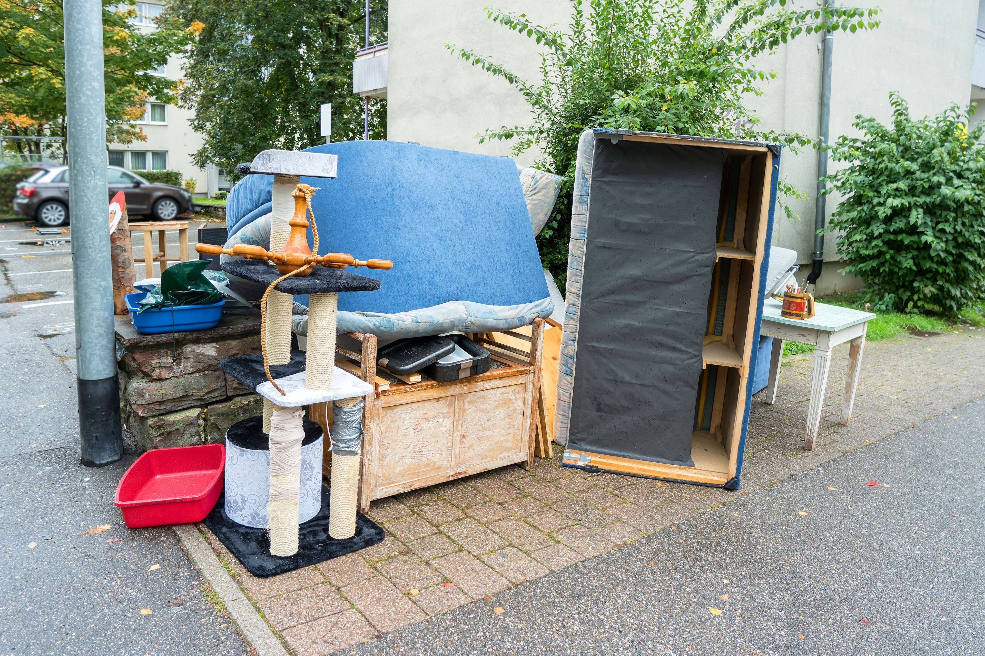 Our Furniture Removal Service in Bromley Central